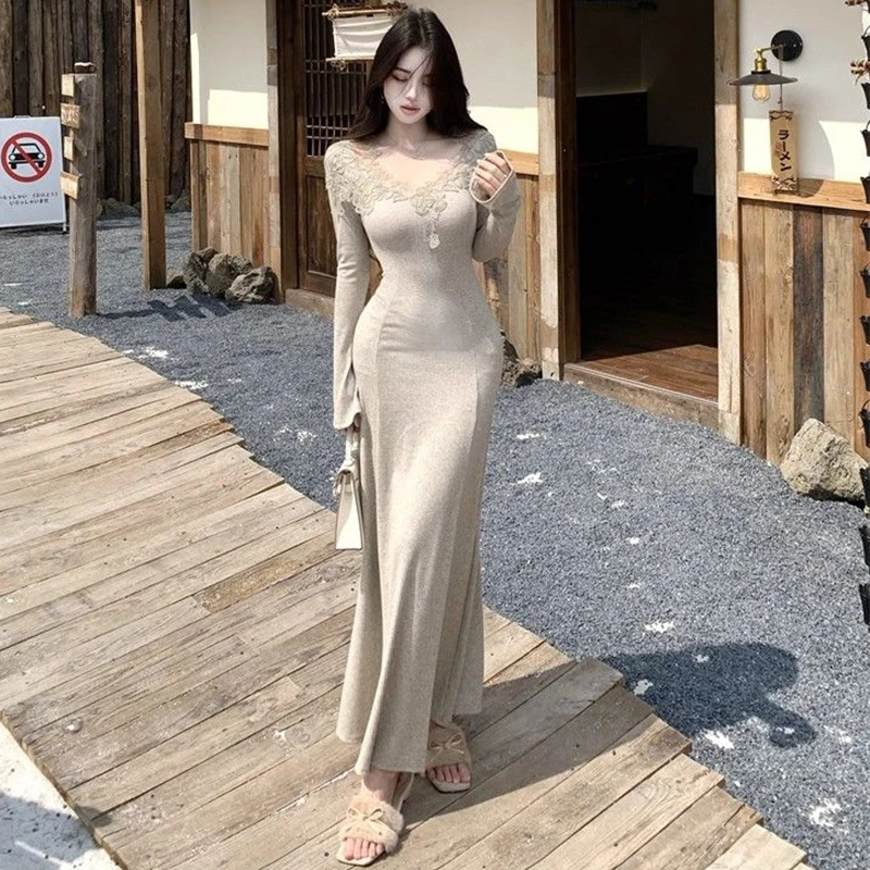 

2026 New Spring Long Sleeve Trumpet Mermaid Long Dress for Women Korean Sexy Wrapped Buttocks Slim Fit Temperament Elegant Dress