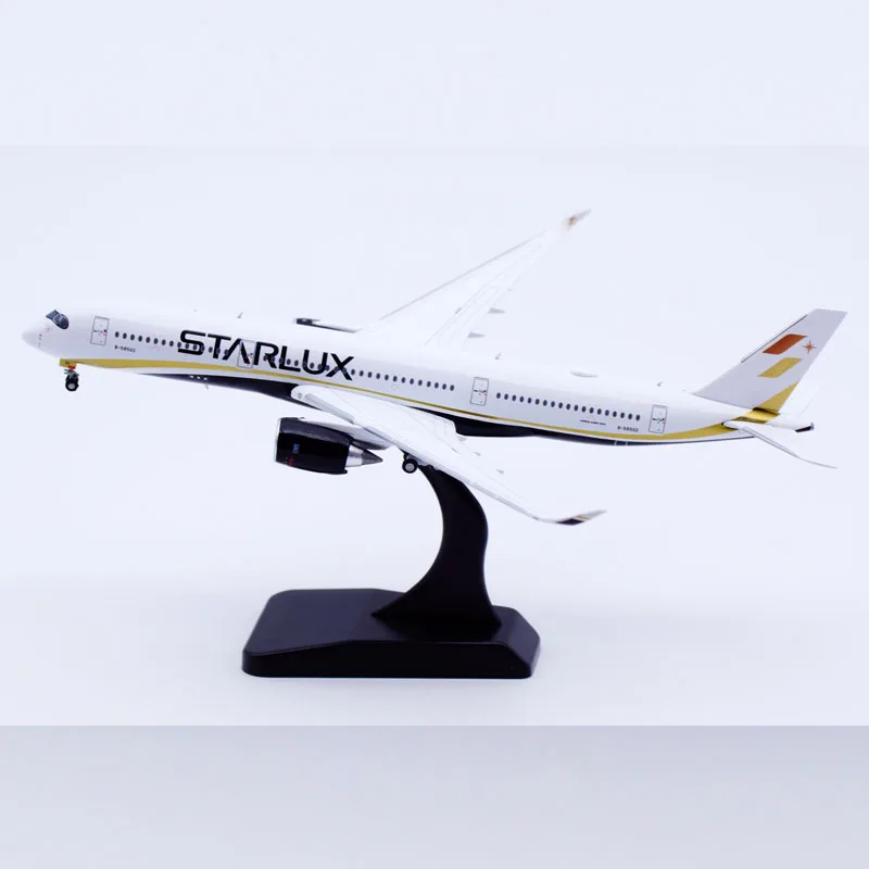 EW4359008 Alloy Collectible Plane Gift JC Wings 1:400 Starlux Airlines Airbus A350-900XWB Diecast Aircraft Jet Model B-58502