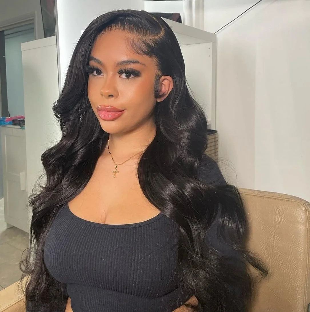 شعر مستعار بدانتيل أمامي مموج للجسم ، شعر بشري شفاف ، كثافة ، 13 × 4 دانتيل أمامي