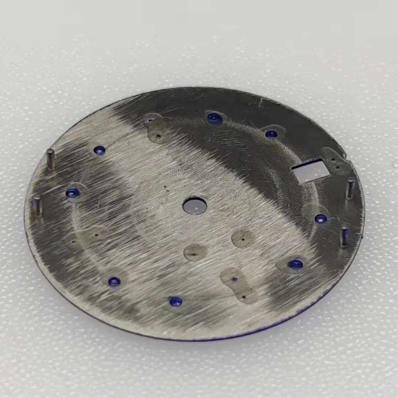 قرص SEIKO الجديد قرص سطح الغوص المضيء ينطبق على حركة NH35 ينطبق على الساعة الثالثة وقطر الساعة 3.8 28.5 ملم