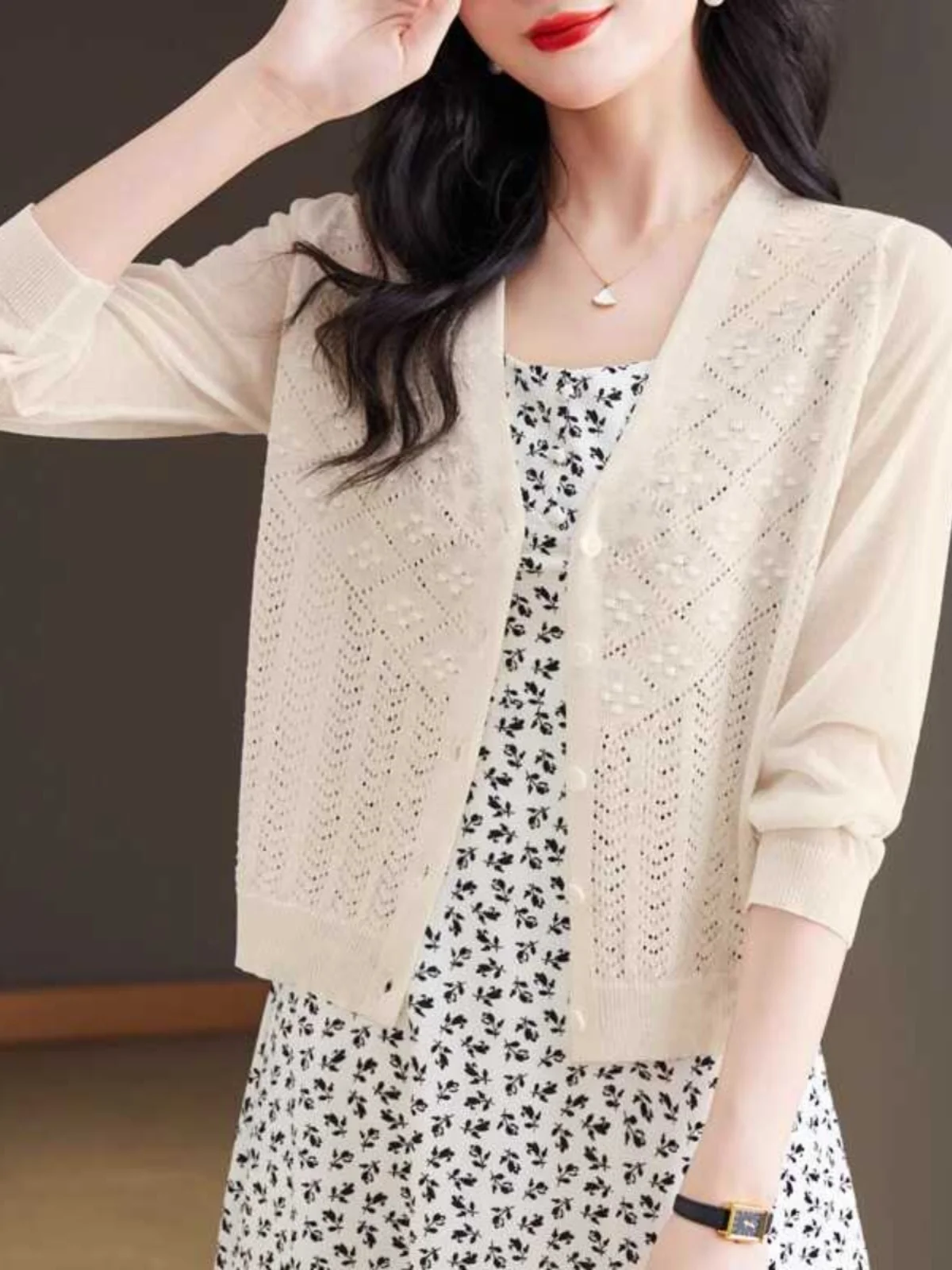 Short Knitted Ice Silk Long Sleeve Cardigan Women's Thin Air Conditioning Outerwear Summer Sun Protection Top Commute Style