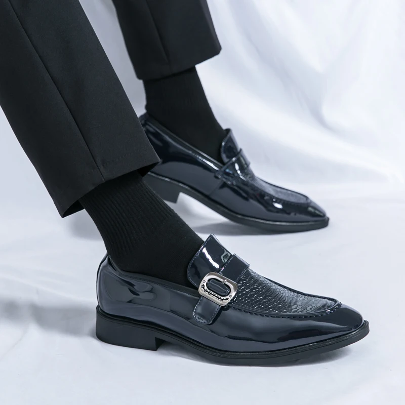 

Men Business Dress Shoes PU Fashionable Buckle Leather Shoes European Style Fashionable Retro Loafers Size 38-46 Men Shoes