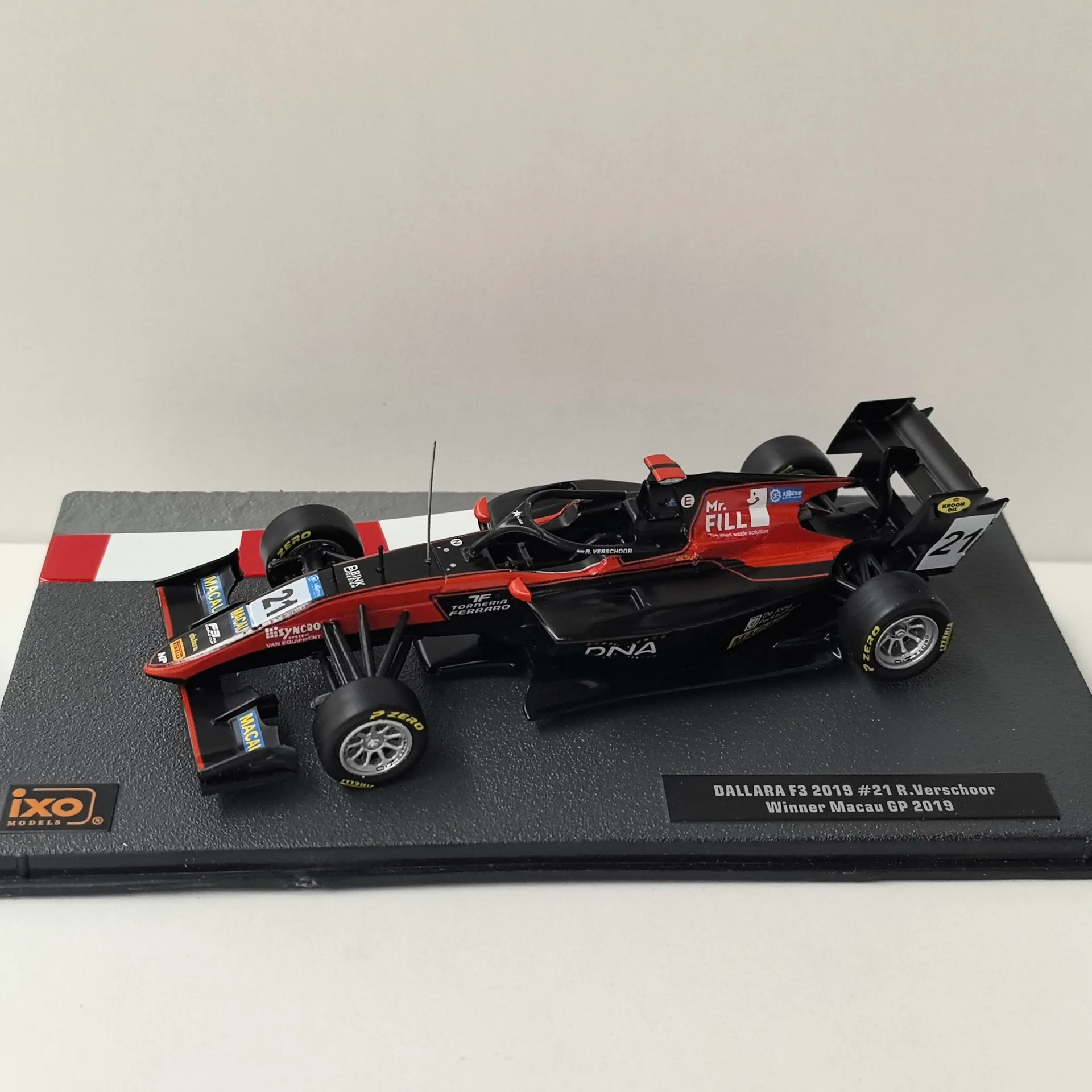 

Diecast IXO 1/43 Scale DALLARA F3 2019 #21 Formula Car Model Collectible Toy Gift Souvenir Display Ornament