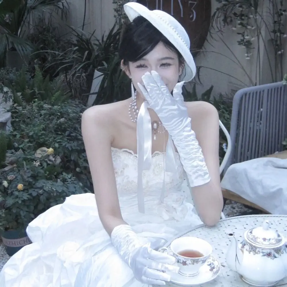 

Temperament White Satin Long Gloves Vintage Lace Wedding Bridal Gloves Elastic Sweet Long Finger Mittens Dress Accessories