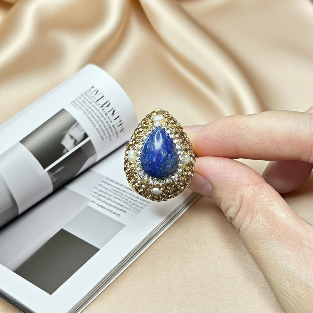 خاتم اللازورد على شكل قطرة ماء طبيعية مصنوع يدويًا مع ترصيع كريستالي فريد من لؤلؤ المياه العذبة وحجر الراين - مجوهرات ذات طراز بسيط