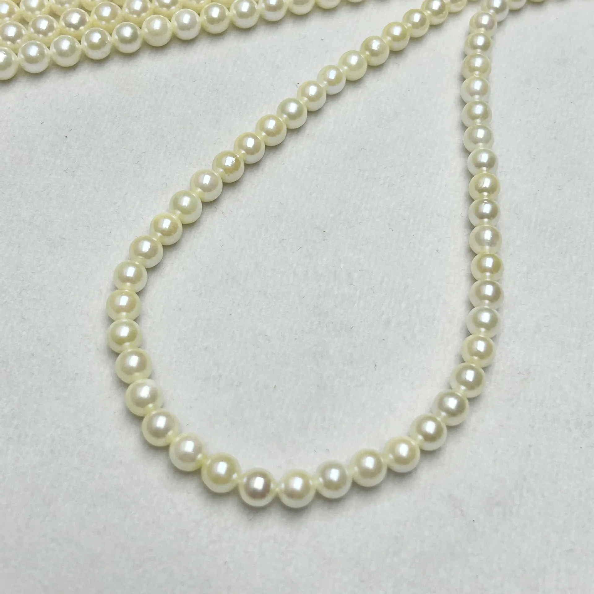 Natural Color Champagne Gold 5‑5.5mm Seawater Akoya Pearl Necklace, Perfect Round High‑Luster, Elegant Daily Jewelry for Women