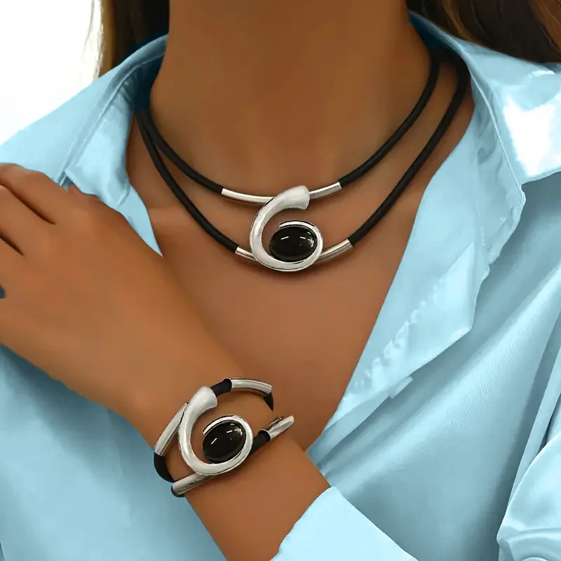 Vintage Trend Irregular Leather Rope Necklace Bracelet Boho Ethnic Style Accessories Women\'s Niche Festival Jewelry Set