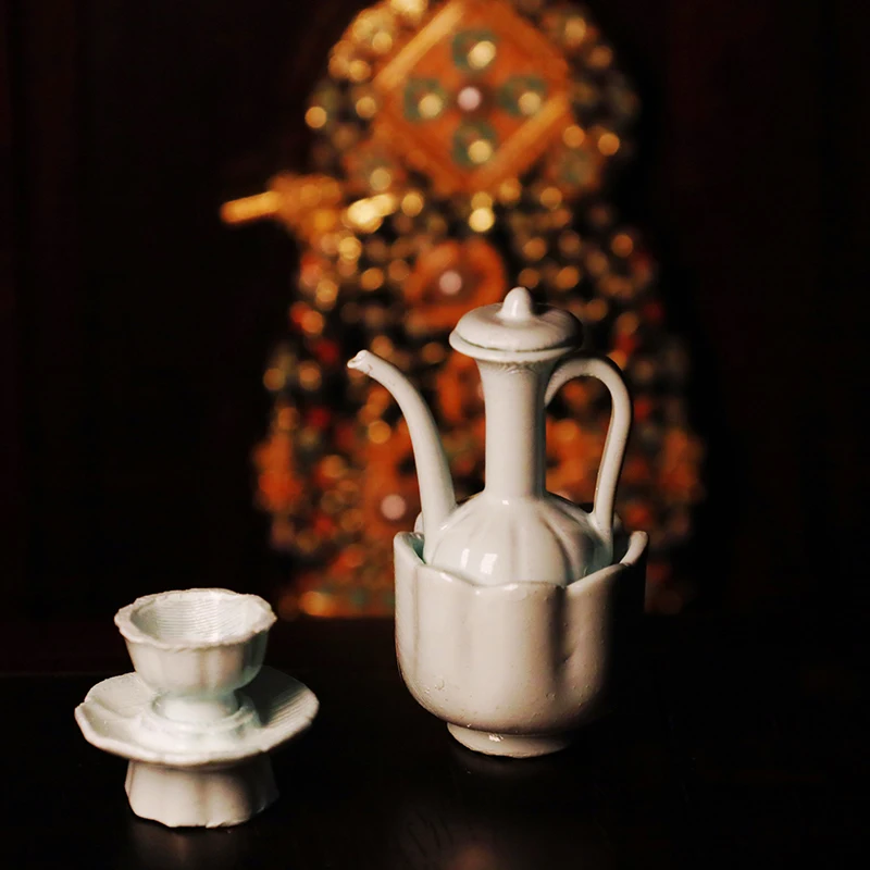 Dollhouse Mini Chinese Ancient Style Imitation Song Dynasty Celadon Hand-held Teapot Tea Cup Model Dollhouse Kitchen Accessories