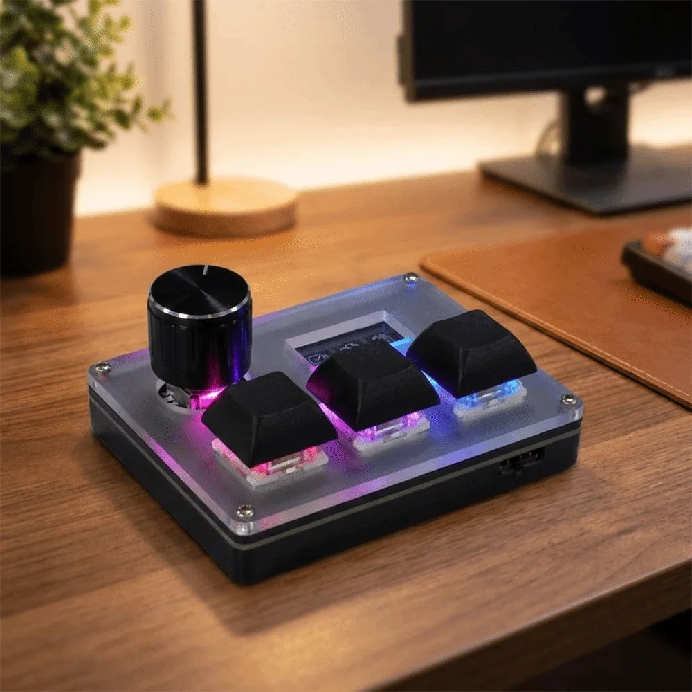 RGB Backlit Mini 3 Key Keypad Color Screen One Handed Hot Key Hot Swap Keyboard DIY Customized Program Compact