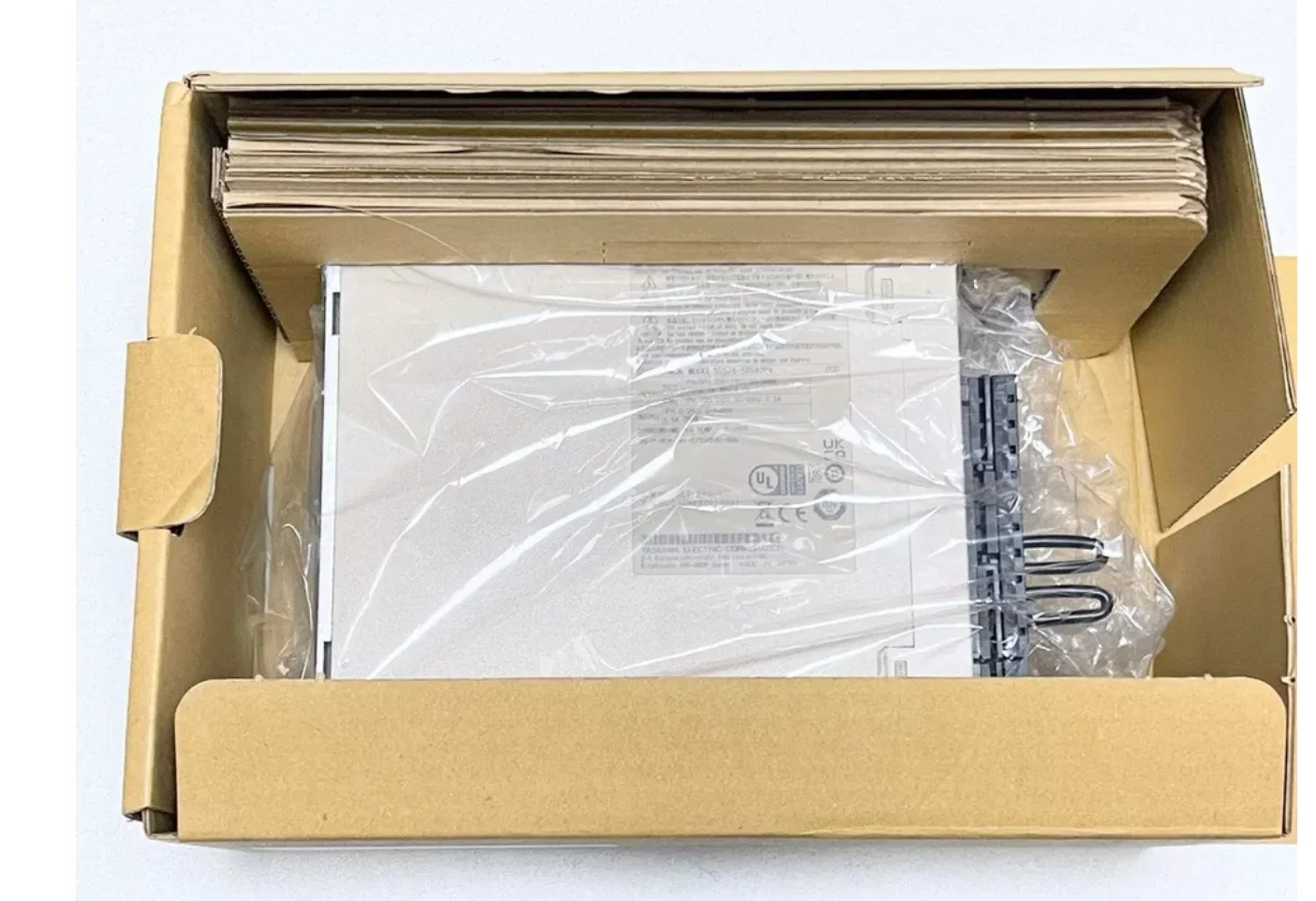 New SGD7S-5R5A00A Servopack Servo Driver 12 Months Warranty SGD7S 5R5A00A