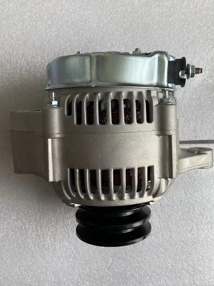 

New 90A Alternator 1022111831 1022111830 for Skid Steer Loader 246B