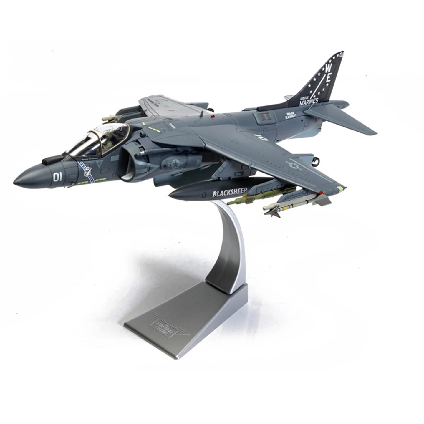 

AA29303 1/48 AV-8B истребитель VMA-214, статическая модель самолета ВМС США из сплава, серия «Черная овца»