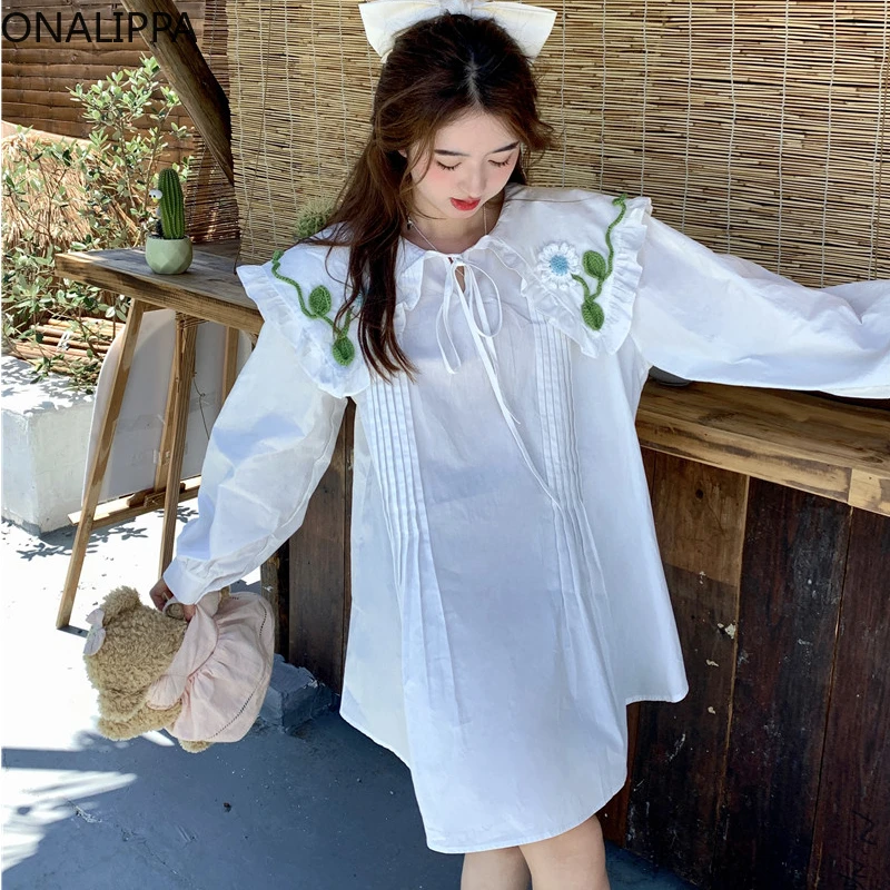 Onalippa Handmade Hooked Three-dimensional Flowers Blouse Women Wood Ear Hem Loose Shirts Korean Contrast Sweet White Shirt