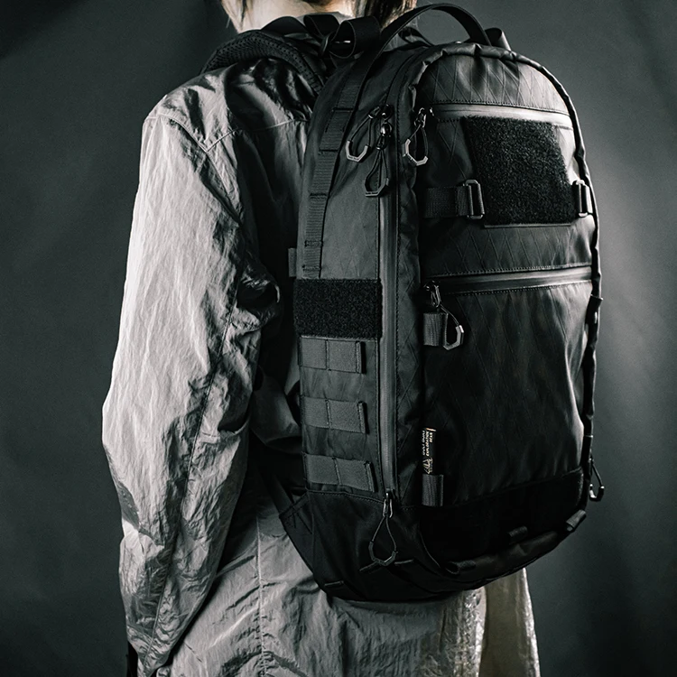 حقيبة ظهر تكتيكية للركاب على شكل قارب مقاس 15.6 بوصة، سعة 18 لترًا