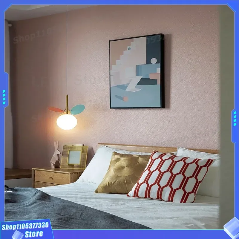 Modern Nordic Creative Small Chandelier for Bedside Simple Personalized Light Fixture for Clothing Store Window Cafe Bar