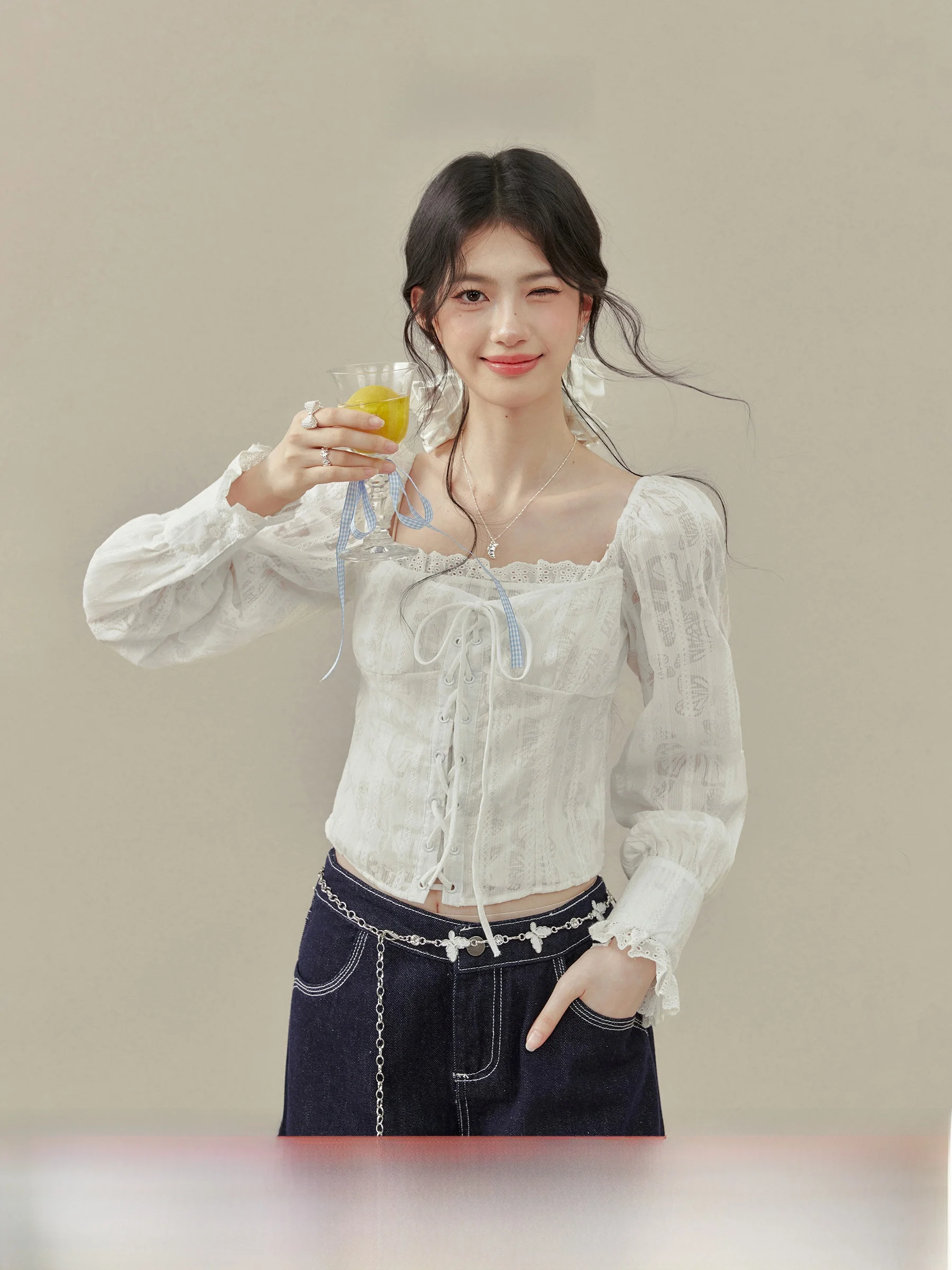 

White Lace Trim Square Collar Shirt Women's Loose Fit Bubble Sleeve Spring Fashion French Style Casual Shirt for plus Size