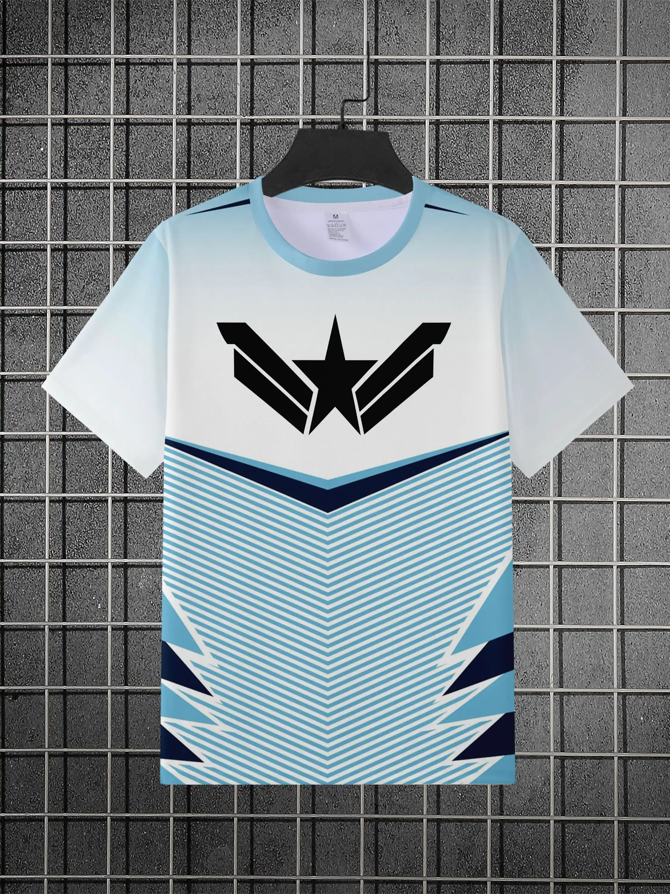 Men Light Blue White Gradient Star Wing Logo Chevron Stripe Print Crew Neck Short Sleeve T-shirt