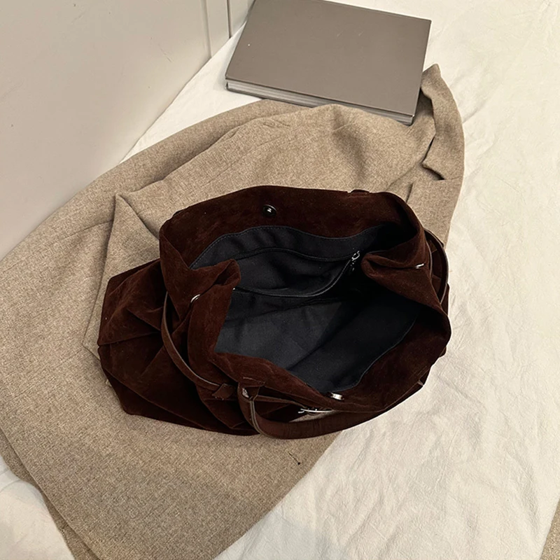 Schnalle Dekoratives Design Solide Faux Wildleder Handtasche Große Kapazität Haspe Casual Tote Heißer Verkauf Taschen für Frauen Bolsas Femininas – Detail 17