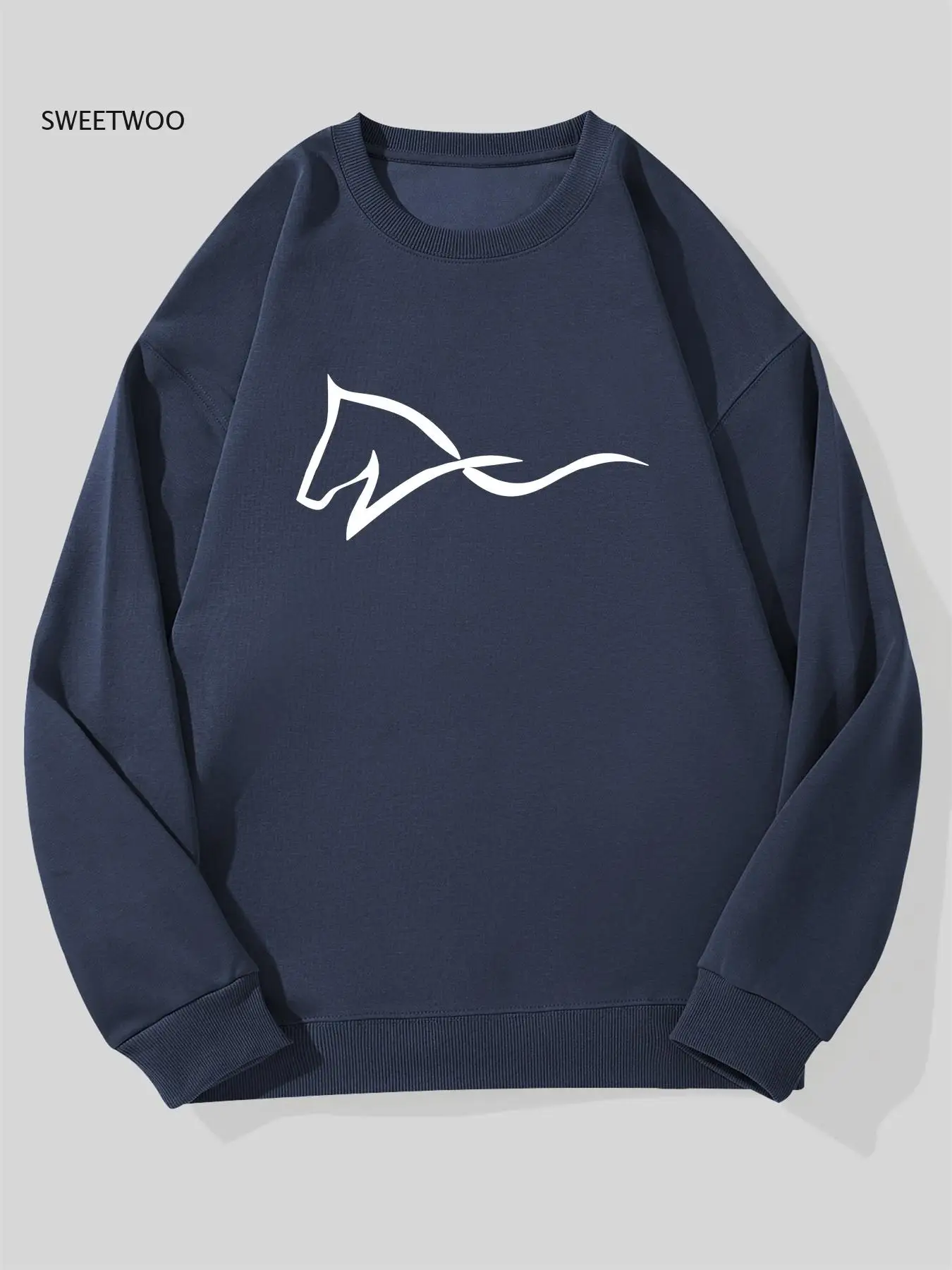 

Men'S Casual Crew Neck Sweatshirt with Stylish Horse Head Graphic - Black, Loose Fit, Long Sleeve, Comfortable Pullover