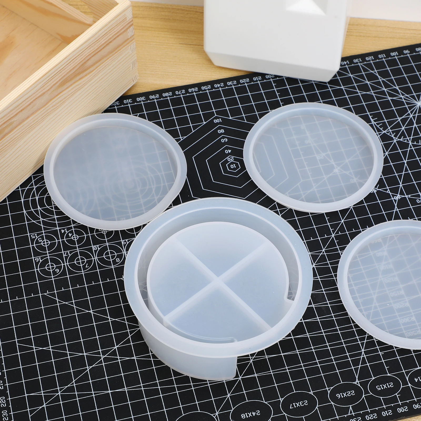 

5pcs Coaster Silicone Mold Round Resin Tray Epoxy Plate Craft Kit White DIY Family Fun Creative Design Durable Material