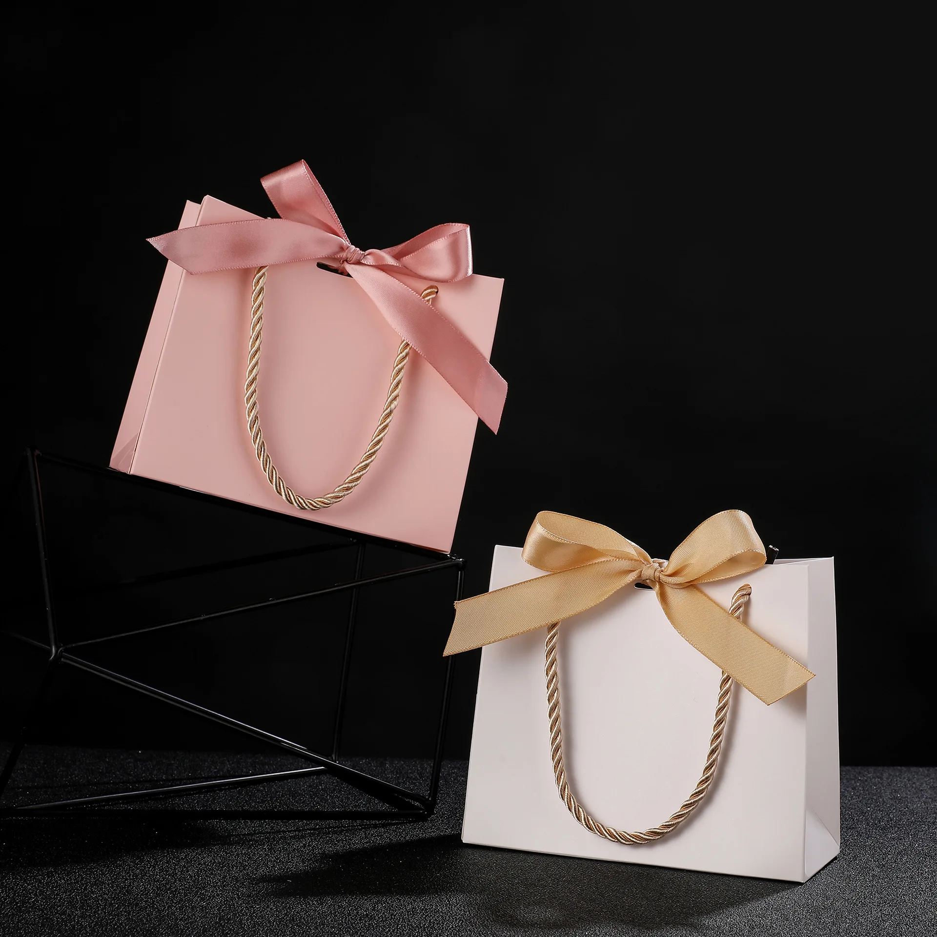 yZ[z20/50 ėp\ȃMtgobO nht  {t VbsOobO ap[eB[  Ǝ {bNX