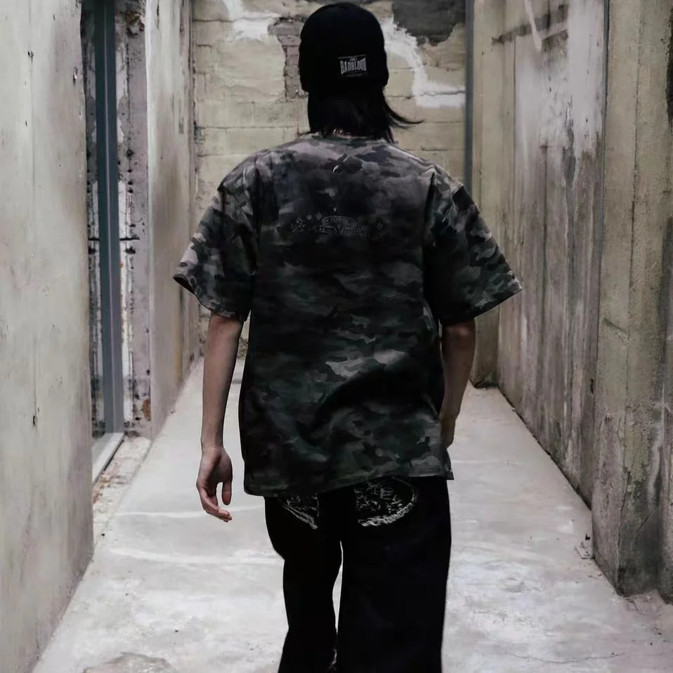 レトロアメリカンヒョウ柄レター半袖Tシャツストリートセクシーガール迷彩トップ男性と女性のための夏の綿ブレンド