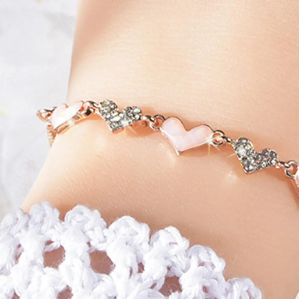 Women Bracelet with Tassel Adjustable Women’s Bracelet with Tassel Rhinestone Heart Polished Alloy Wrist Jewelry for Daughter