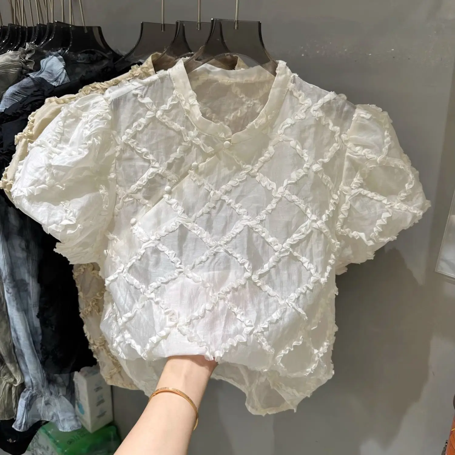 

2026 Summer New Fashion Shirt Korean-style Rhombus Bubble Sleeve Jacquard Short Sleeve Top