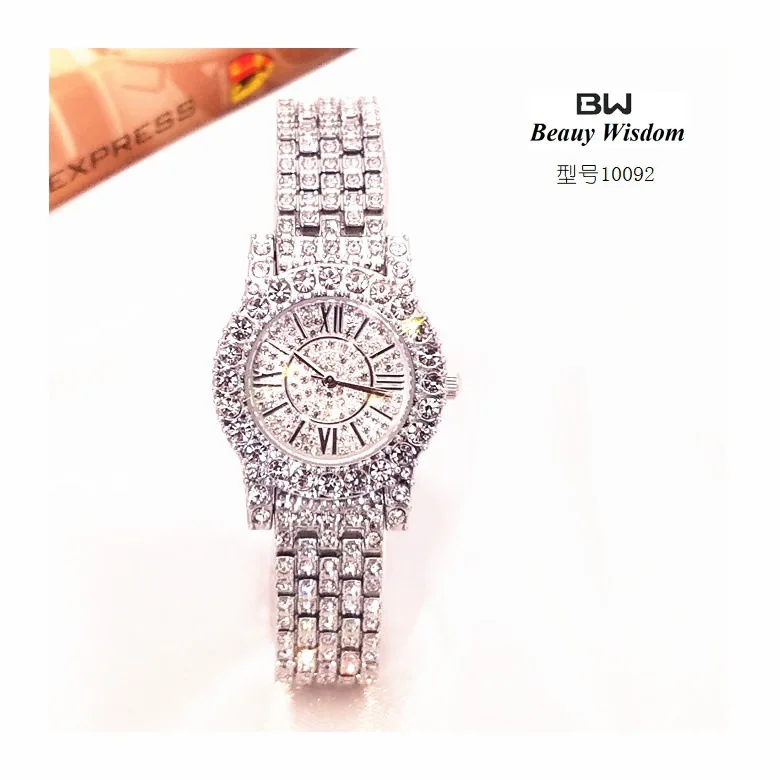 اتجاه جديد 2025، ساعة اسوارة، يد ماسية كاملة عصرية وفاخرة، طقم ساعة نسائية ماسية مقاومة للماء