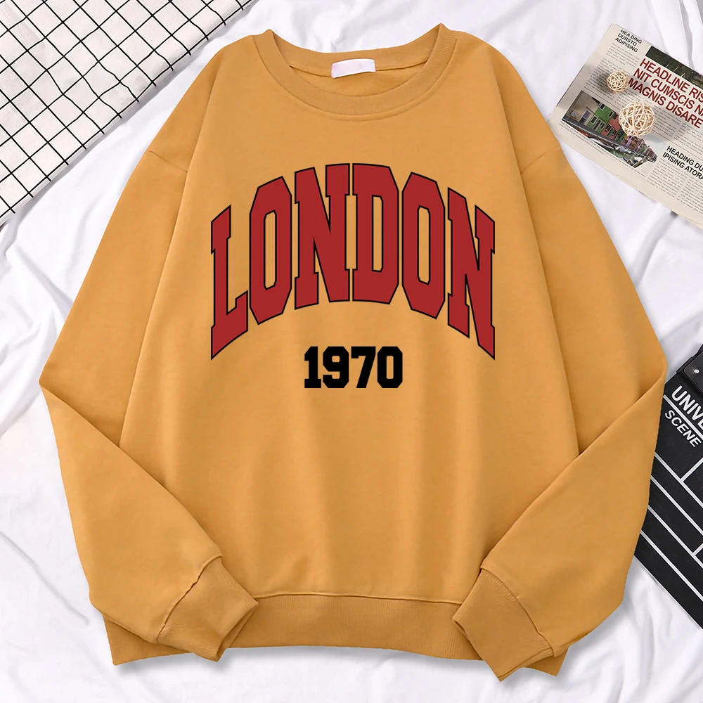 Winter Harajuku Women\'S Pullover London 1970 Letter Printing Hoodies Comfortable All-Math Sweatshirt Crewneck Loose Female Tops