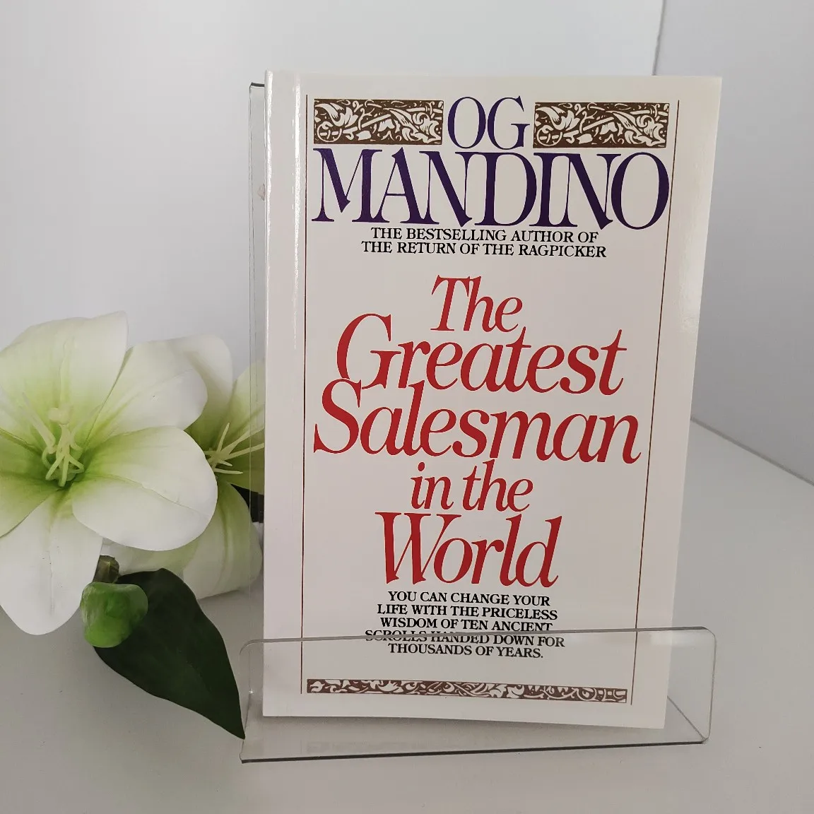 

《The Greatest Salesman in The World》-Og Mandino True Sales Are about Promoting The Concept Service and Self.