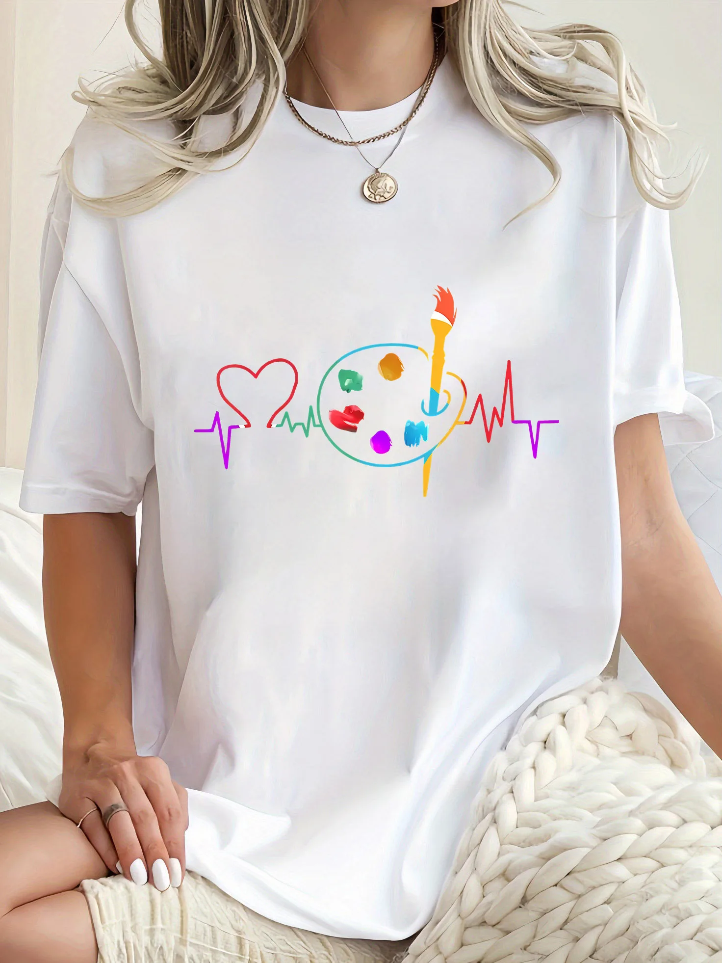 Colorful Geometric Women's Casual Crew Neck T-Shirt with Heart Paint Palette Print for Summer Casual Comfortable Woman Clothing