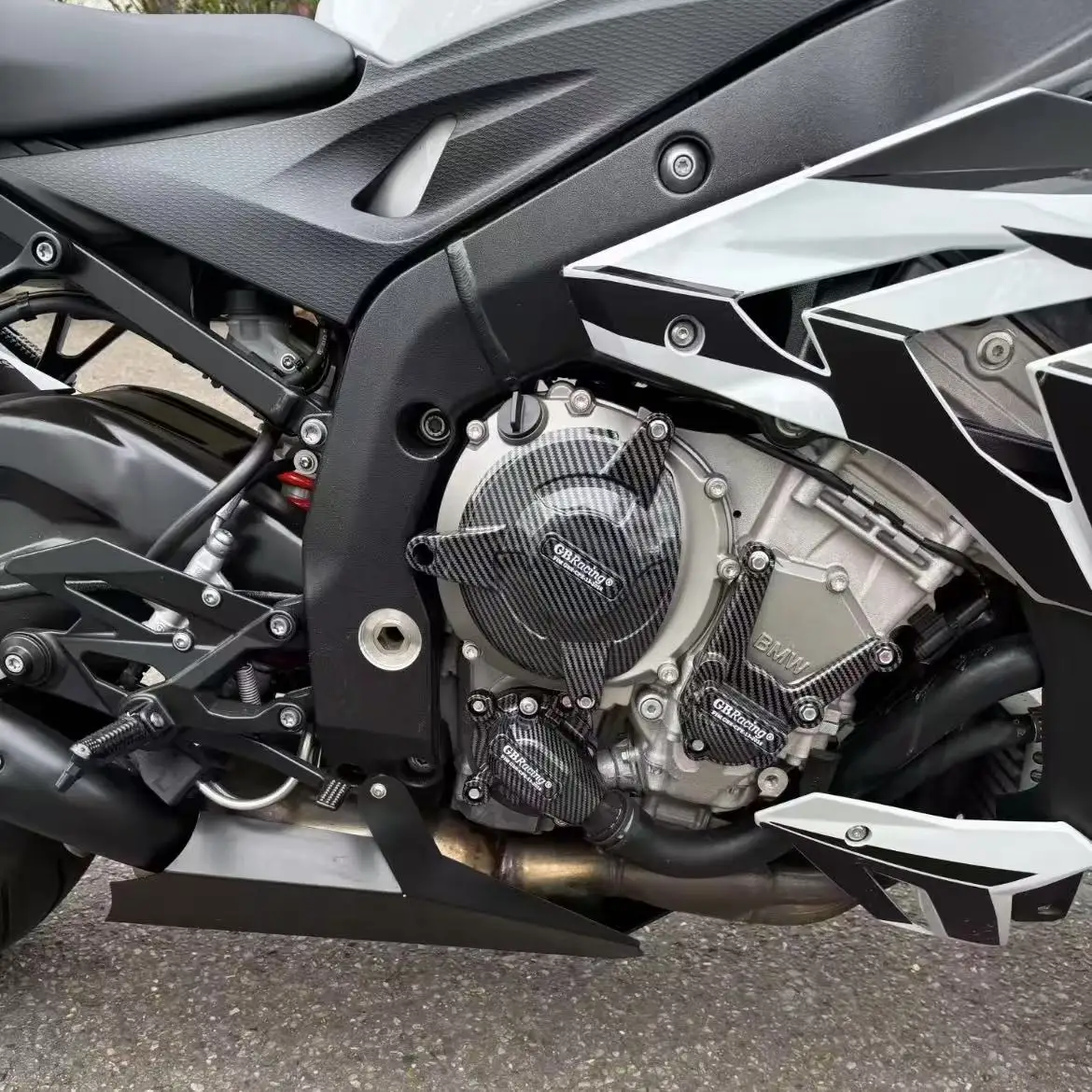 

FOR BMW S1000RR 2017-2018 S1000R 2017-2020 S1000XR 2015-2019 Motorcycle Engine Hood GBRacing Protective Cover Accessories