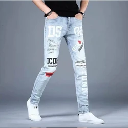 Moda Koreańskie Dżinsy Męskie Graffiti Nadrukowane Litery Spodnie Dżinsowe Męskie Streetwear Slim Fit Niebieskie Dżinsy Hip hop Małe Spodnie Stóp