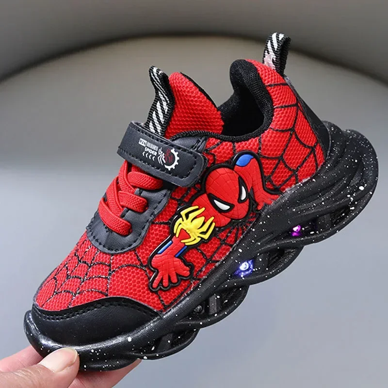 Disney LED scarpe Casual scarpe sportive traspiranti in rete per bambini ragazzi Cartoon Spiderman scarpe da esterno scarpe da ginnastica