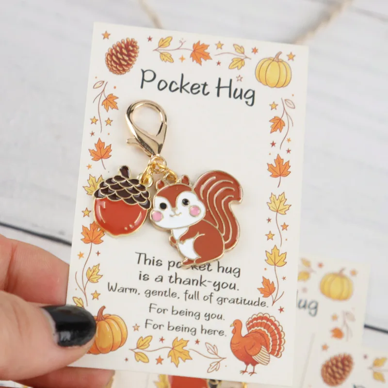 10pcs 2dThanksgiving Squirrel Series Keychain Set Comes with pocket-sized encouragement cards Halloween Thanksgiving gift bag、We