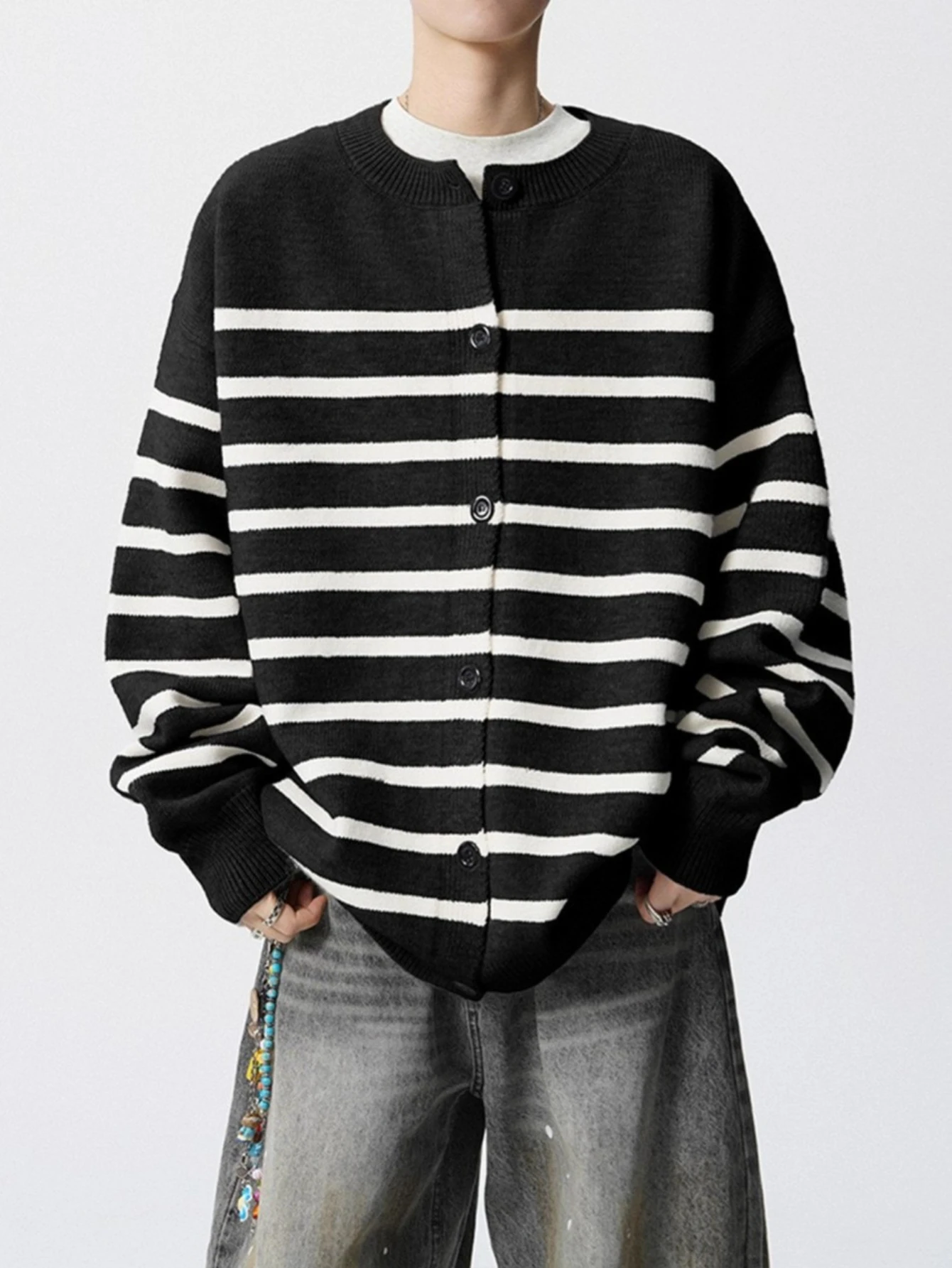 2025 New Academic Style Striped Cardigan Unisex Loose Casual Black White Color Block Versatile Sweater Jacket
