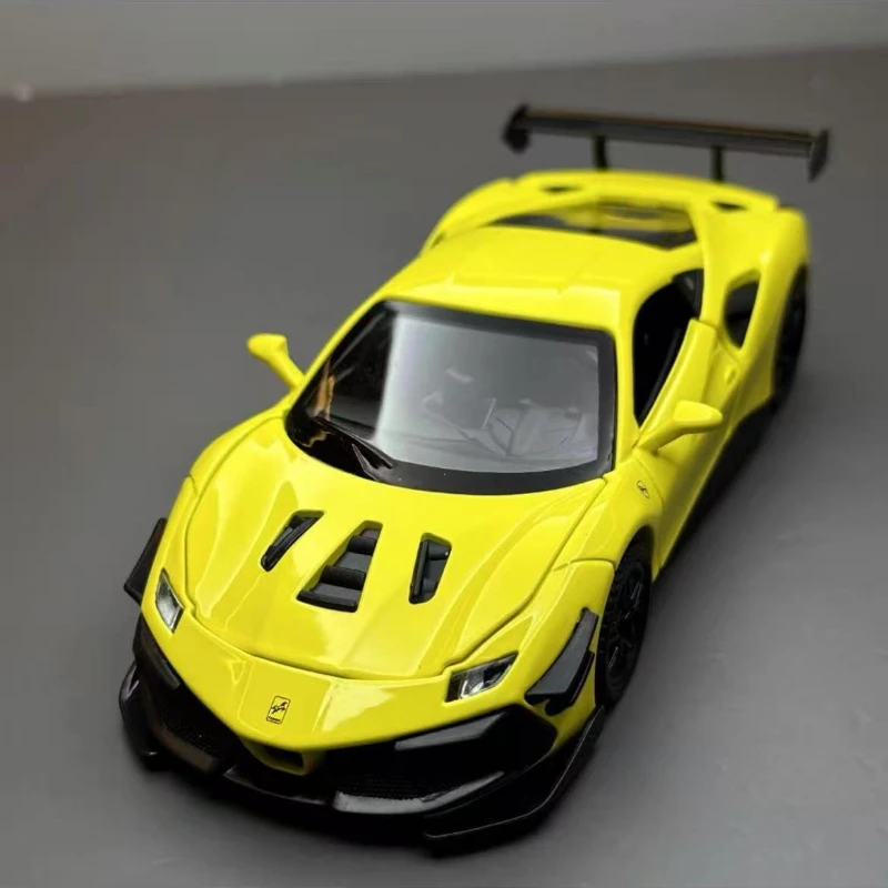 

1: 32 Ferraris 488 supercar with sound and light alloy car rear pull children's toys fashion toys for kids