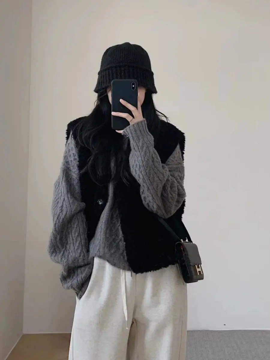 Shpmishal Black Lamb Wool Cardigan Vest Sweater Women's Spring and Autumn Two-piece Set Lamb Wool Jacket Female Clothing