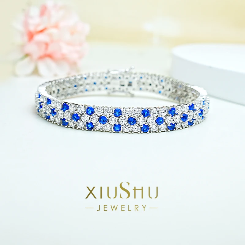 

Light luxury retro full sky star inlaid with high carbon diamond 925 silver bracelet, versatile and niche wedding jewelry