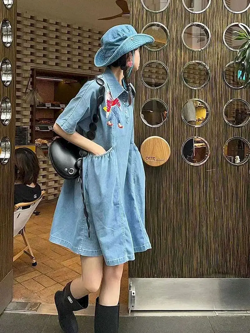 Robe en Denim Brodée Lapin pour Femme, Col Polo, Plissée, Poches, Manches Courtes, Tendance Été 2024