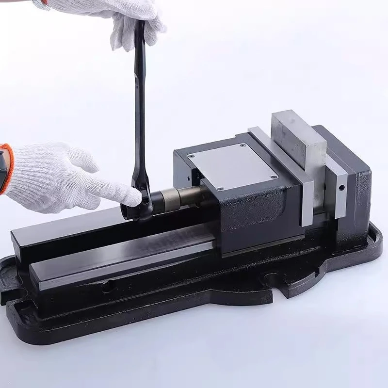 Flat pliers precision heavy duty pliers cnc machining center milling machine