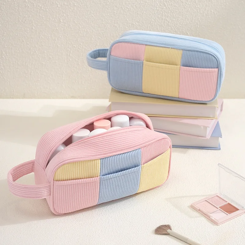 New Corduroy Makeup Bag with Contrasting Colors Hand-Held Large Capacity Skincare Storage Bag Fashionable and Portable Storage
