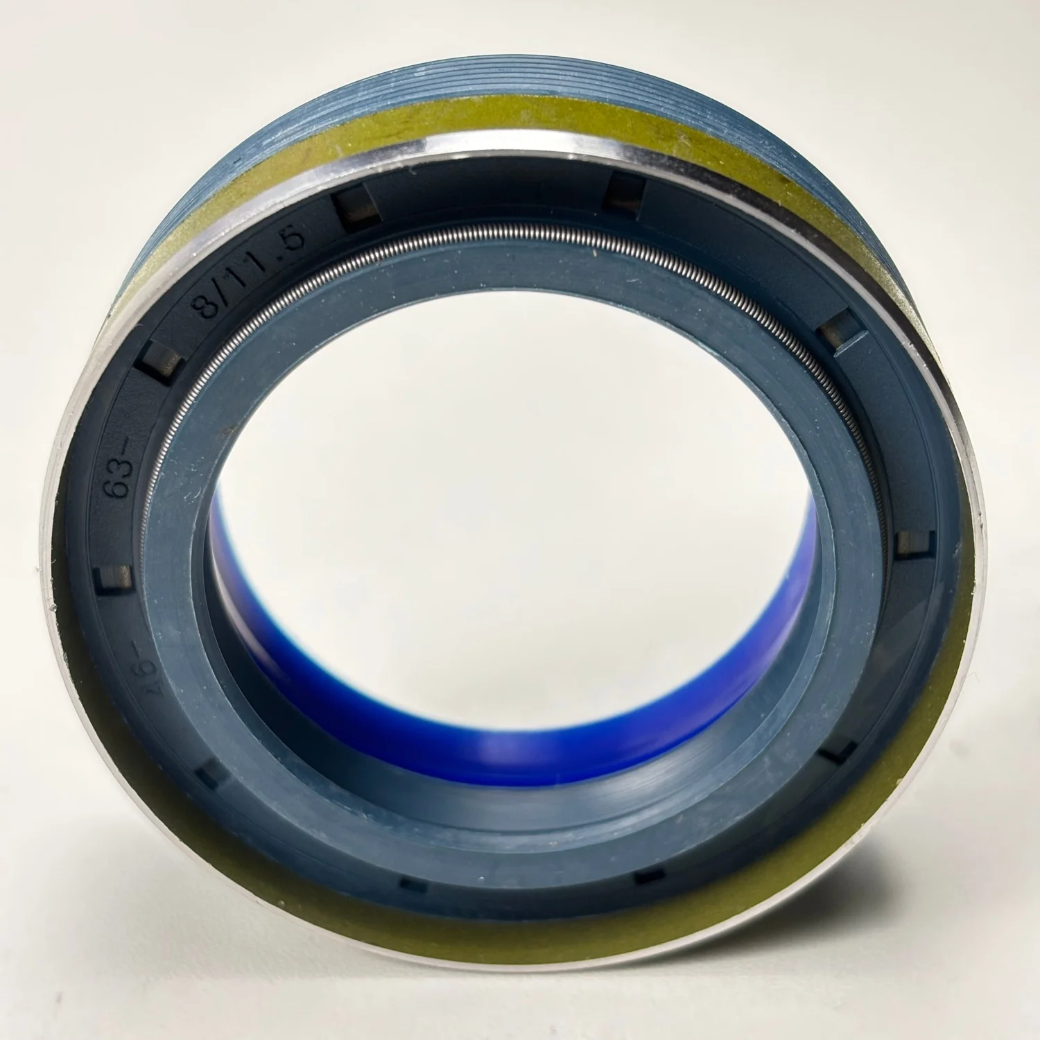 

Axle Shaft Seal L110233 For John Deere 210C 210LE 210LJ 300D 6300 6400 7210 7410 Engine