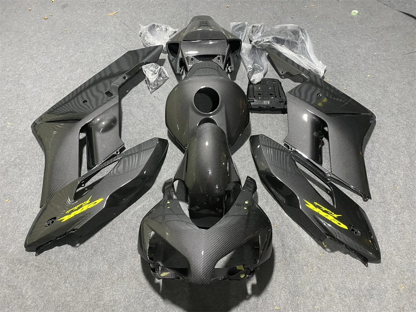 

Обтекатель мотоцикла для CBR1000 04 05 CBR1000RR 2004 2005, обтекатель кузова, окрашенный в углеродном волокном корпус мотоцикла
