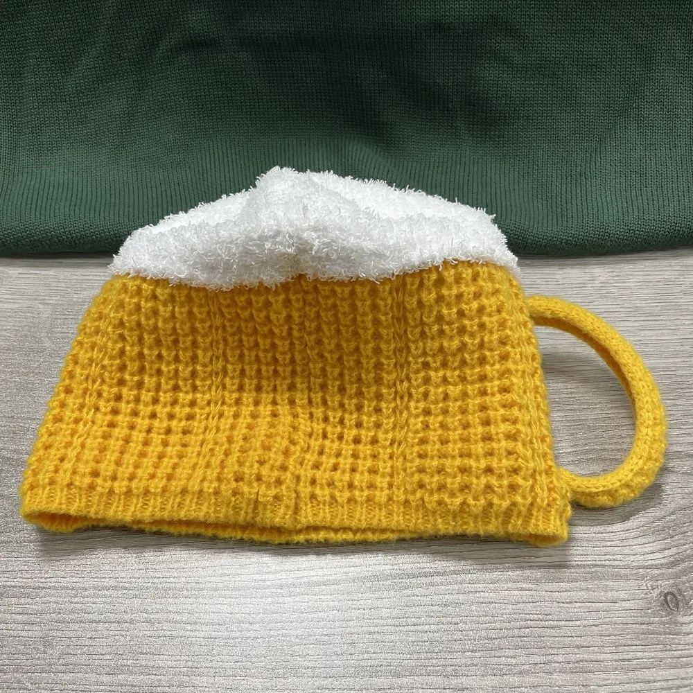 Year Presents 3D Beer Cup Hats Unisex Ear Warmers Pullover Cap Warm Versatile Beanies Valentine\'s