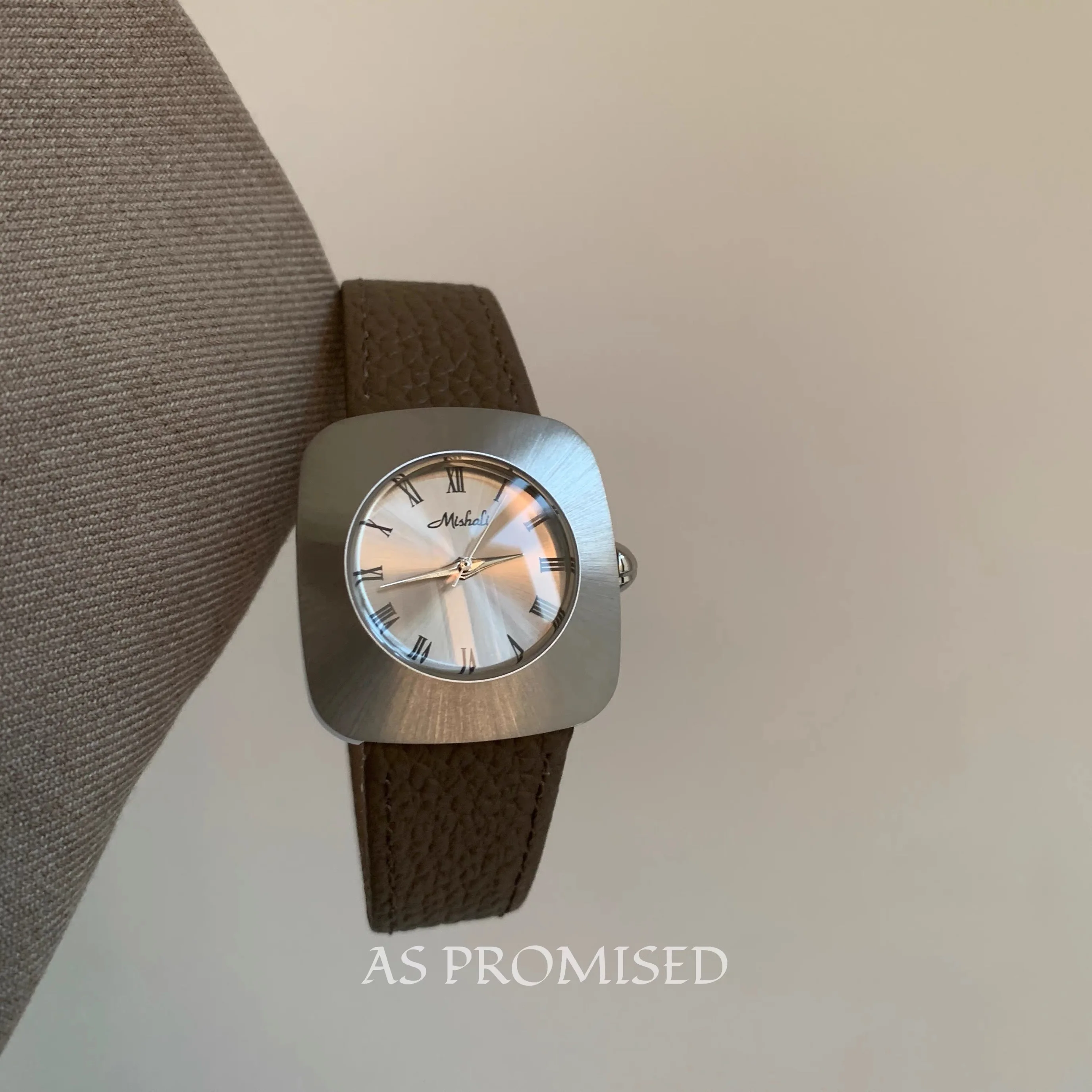 

Коричневые женские часы в стиле ретро, простые модные кварцевые часы из нержавеющей стали, изысканные кожаные роскошные женские часы