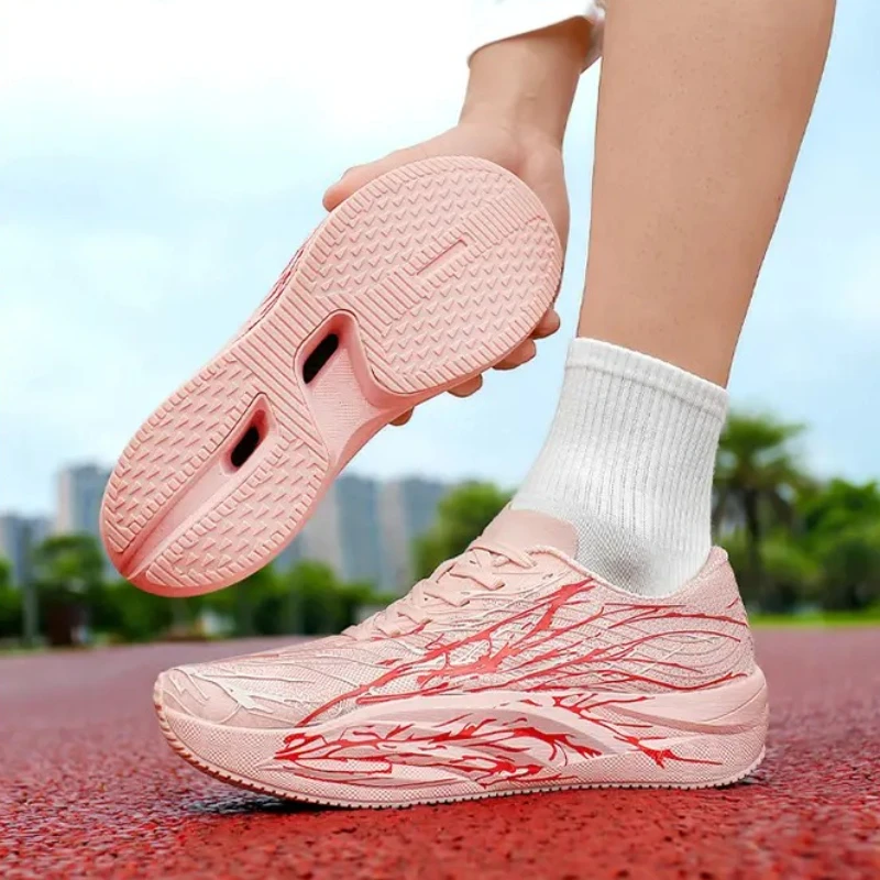 รองเท้าวิ่งผู้ชายการฝึกอบรมพิเศษมาราธอนกีฬาระบายอากาศได้น้ำหนักเบาผู้หญิงสบายรองเท้าผ้าใบพักผ่อนไม่ลื่นไถล