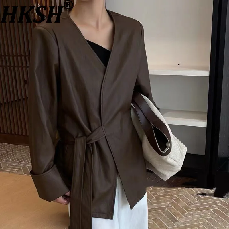 

HKSH весенне-осенняя новая женская куртка с v-образным вырезом на шнуровке, однотонная универсальная корейская элегантная модная элитная куртка из искусственной кожи HK13812