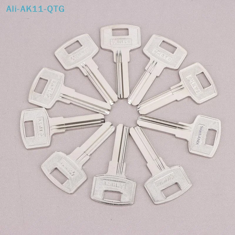 Hot! NEW  10 PCS/LOT Commonly Used Key Blank FAV1D Baili Double Slot Key Blank Key Material/Key Blank